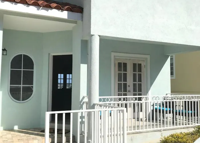 2 Bedrooms Panoramic Seaview With Pool Apartment *